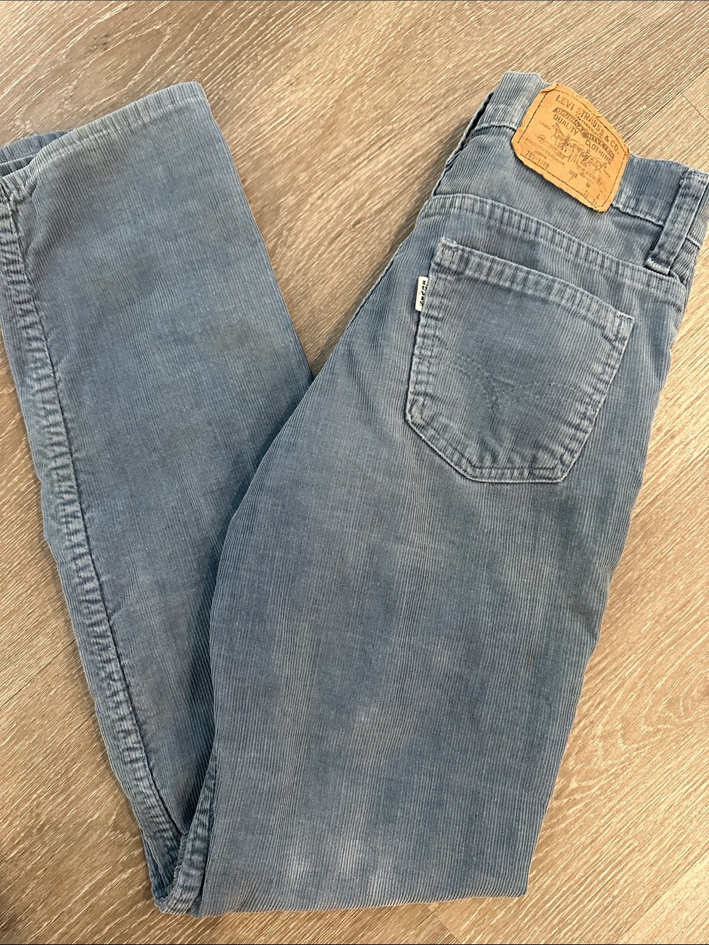 True Vintage white tab Levi’s corduroy blue grey 80s 70s student